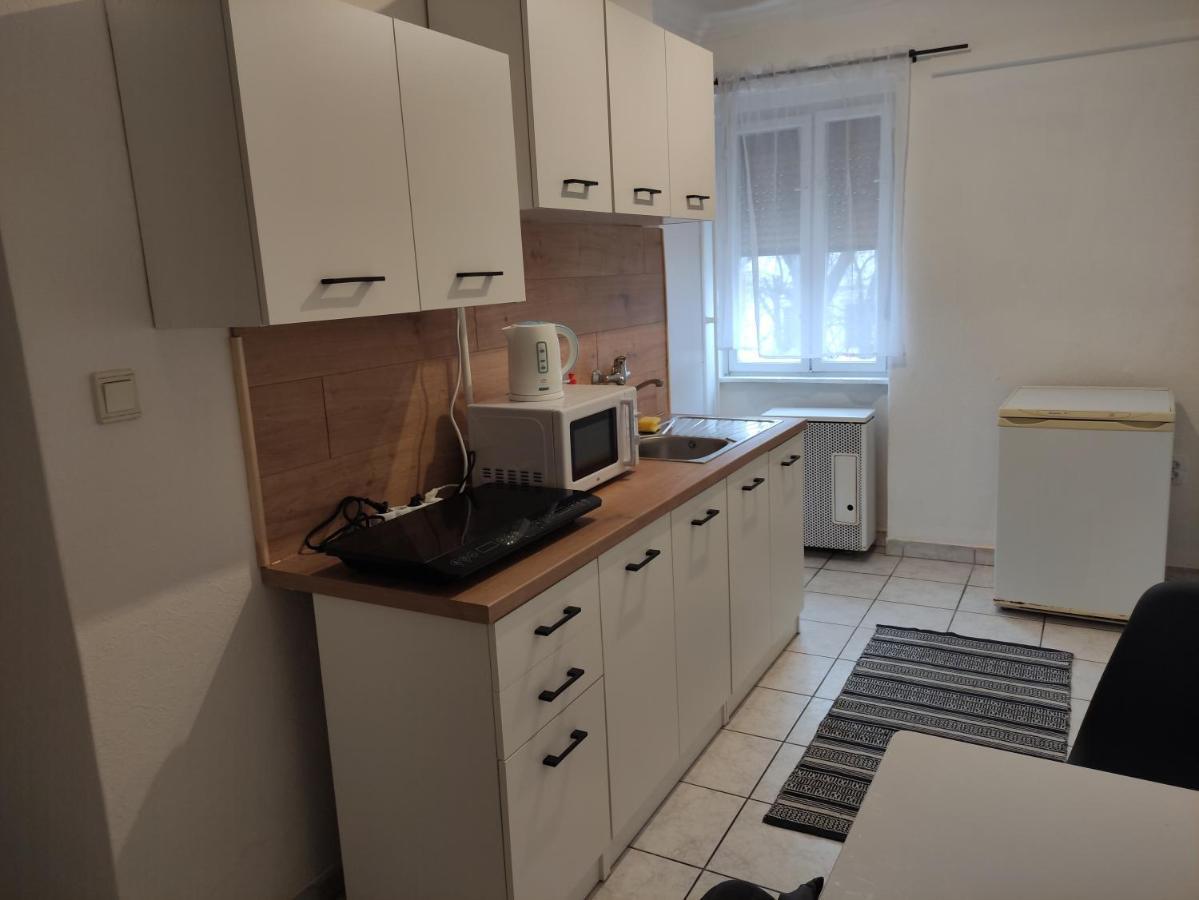 Bristol Apartments 2 Бая Экстерьер фото