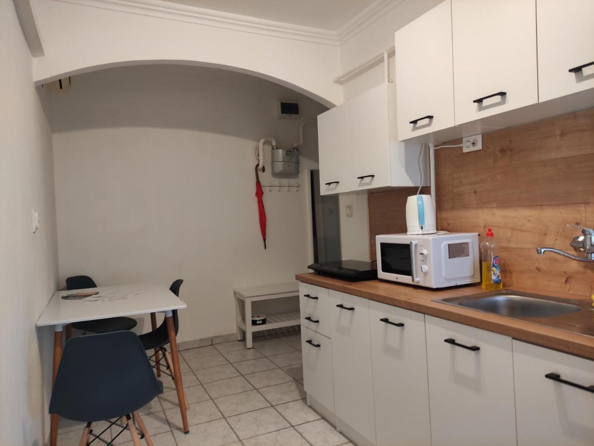Bristol Apartments 2 Бая Экстерьер фото